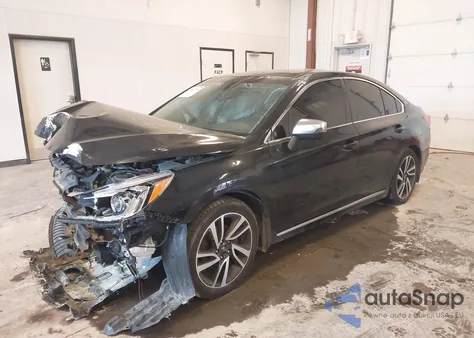 2017 Subaru Legacy 2.5I Sport z USA, uszkodzony, nr VIN 4S3BNAS67H3068176